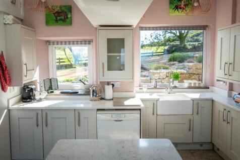 Interior - Ty Mawr, Llanddona-36.jpg