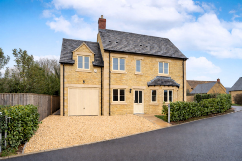 Witney, OX29 - property photo