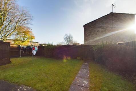 CAM01117G0-PR0208-STILL009.jpg
