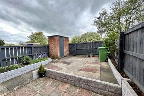 Rear Low Maintenance Garden