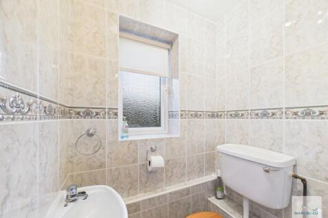 CAM03394G0-PR0415...