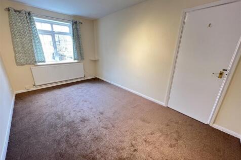 Russell Road, London, SW19 photo 4