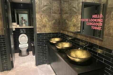 WC.jpg