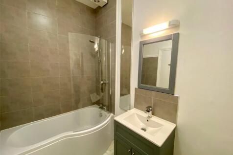 Bathroom.jpeg