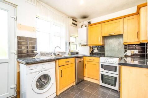 Vine Road, Southampton, Hampshire, SO16 photo 4