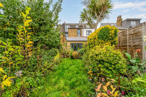 Whitestile Road (...