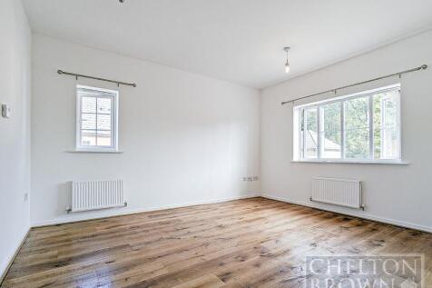 Berrywood Close, Northampton, Northamptonshire, NN5 photo 3