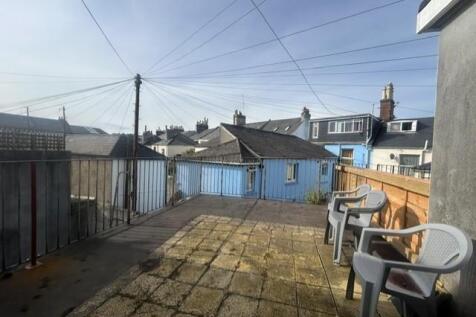 73 clifton rooftop.jpg