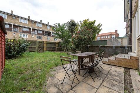 Roberta Street E2