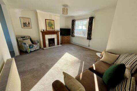 Lounge Area.jpg