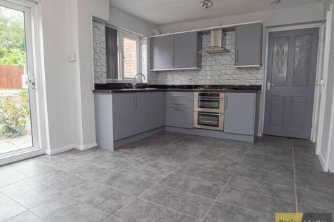 Walcot Drive, Great Barr, Birmingham photo 3