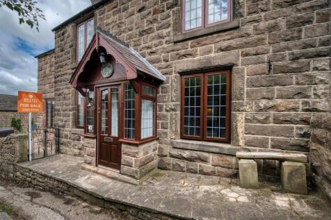 Front of the home.jpg