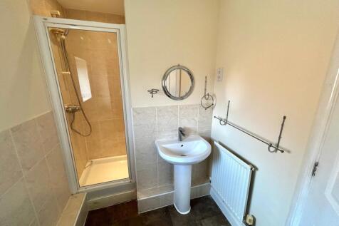 Langport Crescent, Oakhill, MK5 photo 3