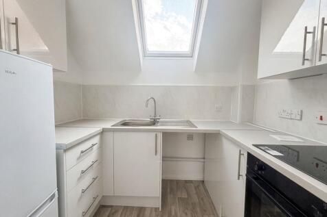 Stanshaws Close, Bradley Stoke, BS32 photo 4