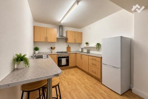 Pinkneys Road, Maidenhead, Berkshire, SL6 photo 4