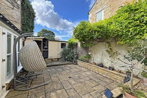 Courtyard Garden