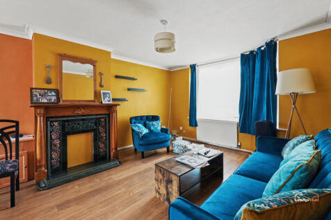 Hatton Hill Road Liverpool photo 4