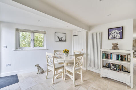 1339632-3-689dd11...