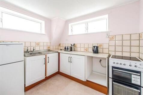 King Edward Road, Gillingham, Kent, ME7 photo 5