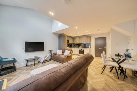 1373041-1-6915f2d...