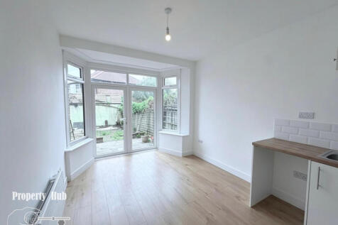 106 Whitton Avenu...