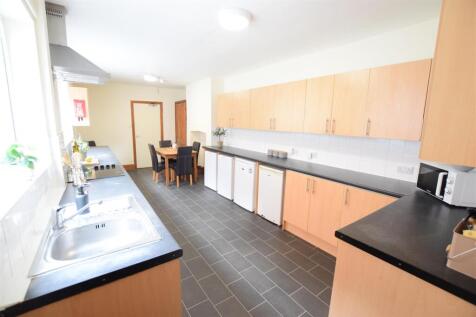 27/28 - Richmond Road - Student House photo 4