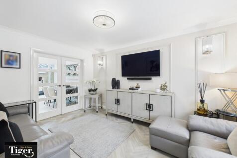 CAM03440G0-PR0436...