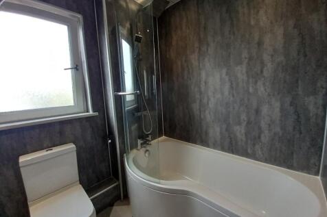 Meldrum Court, Dunfermline, KY11 photo 5