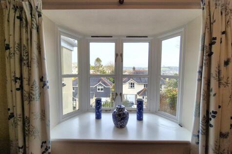 Sitting room (5).jpg