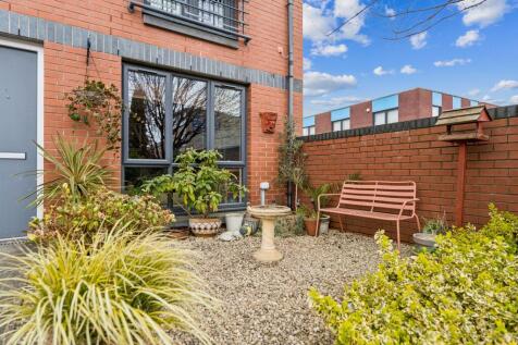 Property Image 39