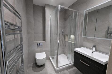 Flat 26 Francis House, 760-762 Barking Road, London photo 3