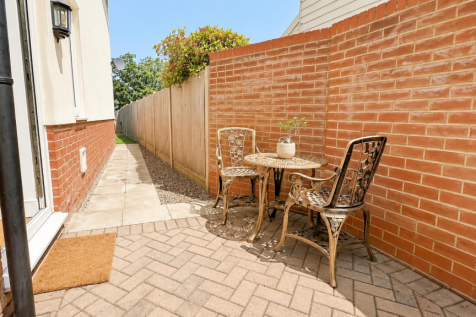 Outside - Rear