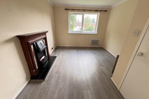 Riley Crescent, Penn, Wolverhampton photo 3