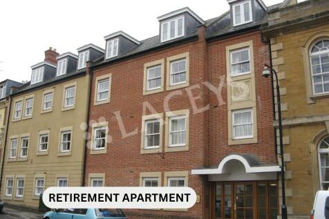 RETIREMENT APARTMENT - OVER 60'S ONLY - 2025-06-13