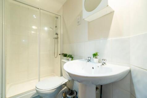 101CR - Bathroom