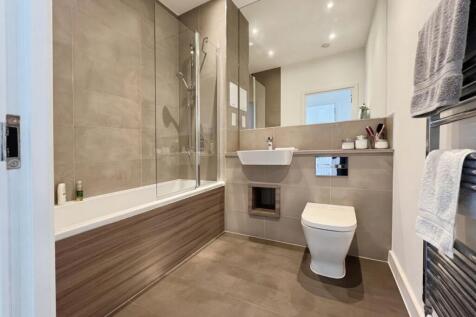 Dealings Road, Newhall, Harlow, Essex, CM17 photo 3