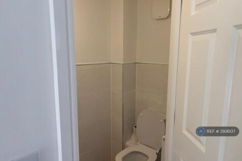 Kenyon Street, Wellington, TA21 photo 3