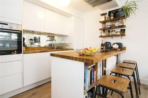 Open plan kitchen/living with central cooling and 