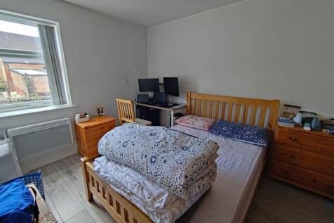Bedroom (1)