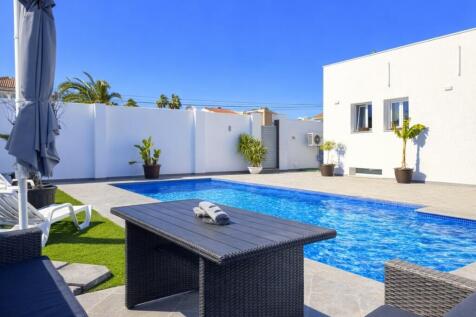 Ciudad Quesada 5 bed Modern Design Villa
