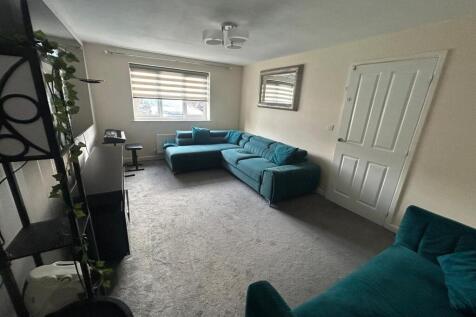 Lounge 1