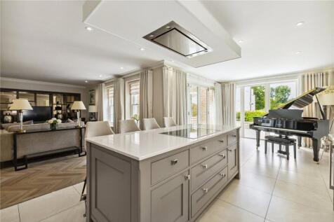 Kitchen/Living