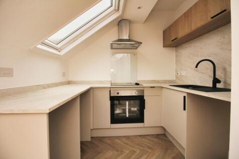 Picton Avenue, Porthcawl CF36 3AJ photo 2
