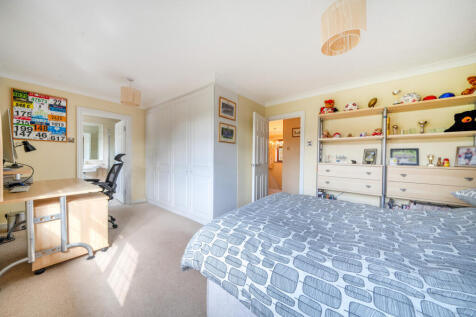 1360553-6-68dadab...