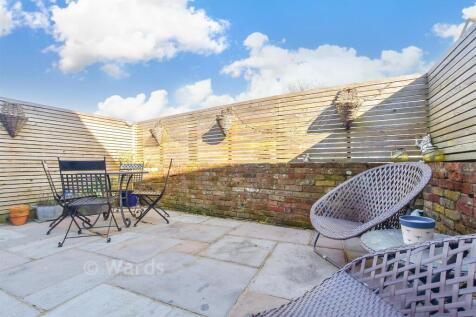 Patio / Decking