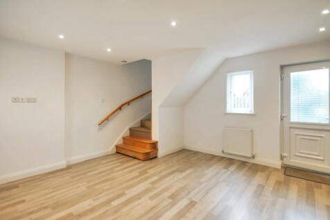 Moresby Close, Murdishaw, Runcorn, WA7 6HW photo 4