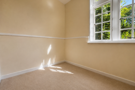 Ground Floor Flat, Sheffield Park Garden, Sheffield Park, Sheffield Park, East Sussex photo 4