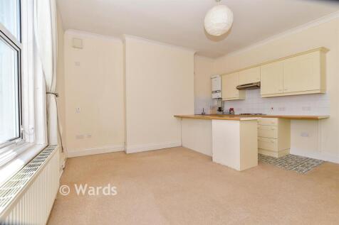 Kitchen/ Living Room