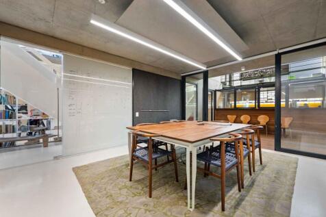 Commercial - Boardroom  