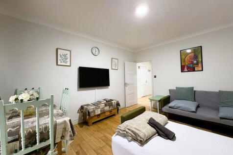 listing_889530_0004_2c9e69f9